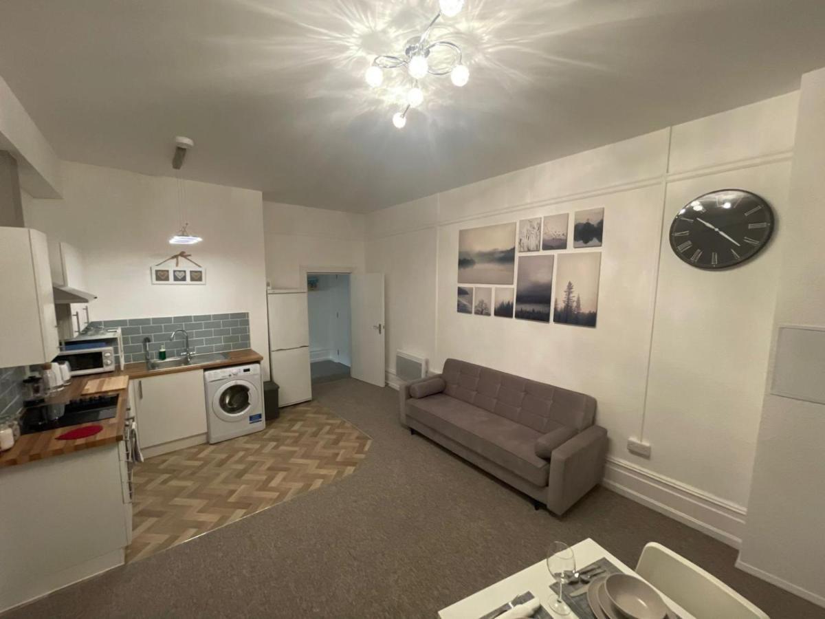 Luxury,Location And Convenience Apartment Bournemouth Bagian luar foto