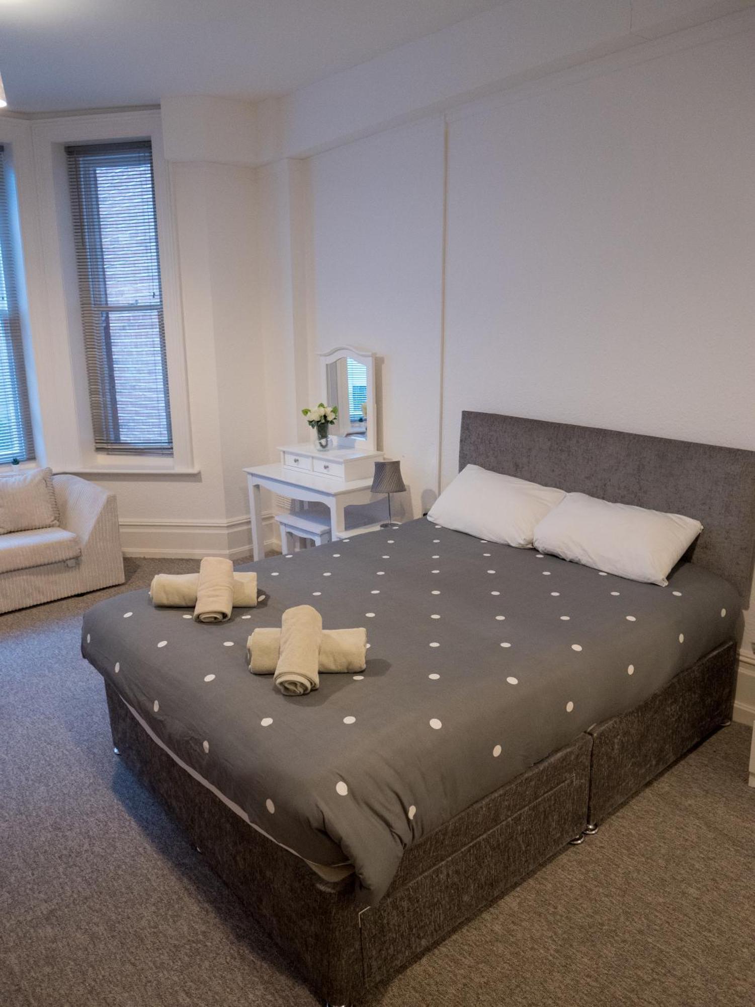 Luxury,Location And Convenience Apartment Bournemouth Bagian luar foto